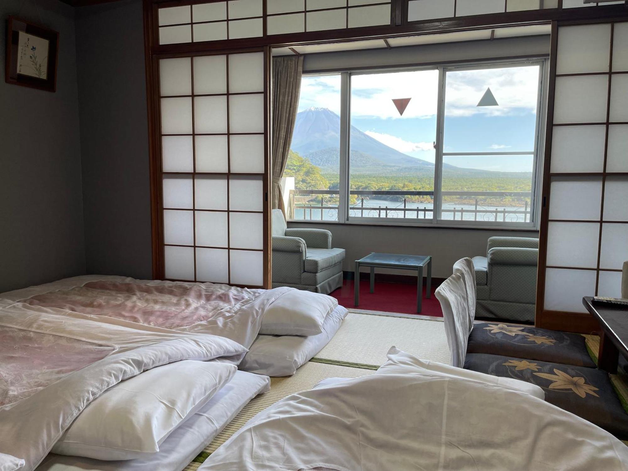 פוג'יקאוואגוצ'יקו Shoji Lake Hotel מראה חיצוני תמונה